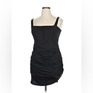 NWT Chic Black Slouchy ruched Dress
